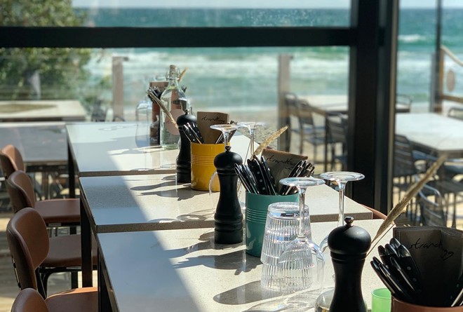 Strandtugg - restaurang med havsutsikt i Kämpinge, Höllviken